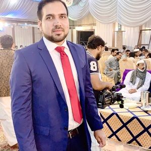 Meet your Posher, Waseem